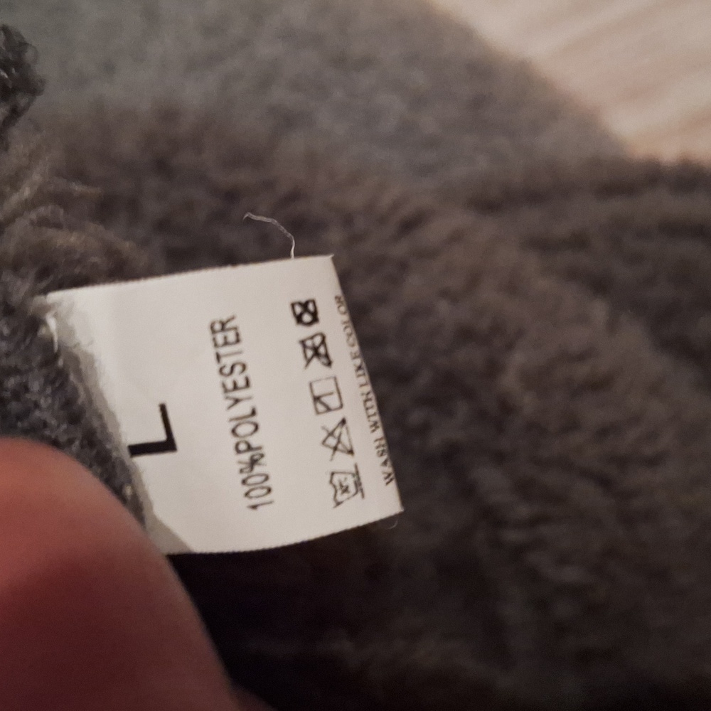 Yes, I'm cold ME 24:7 Grey Black Hoodie Sherpa Teddy Pullover Sweatshirt Large - Picture 7 of 9